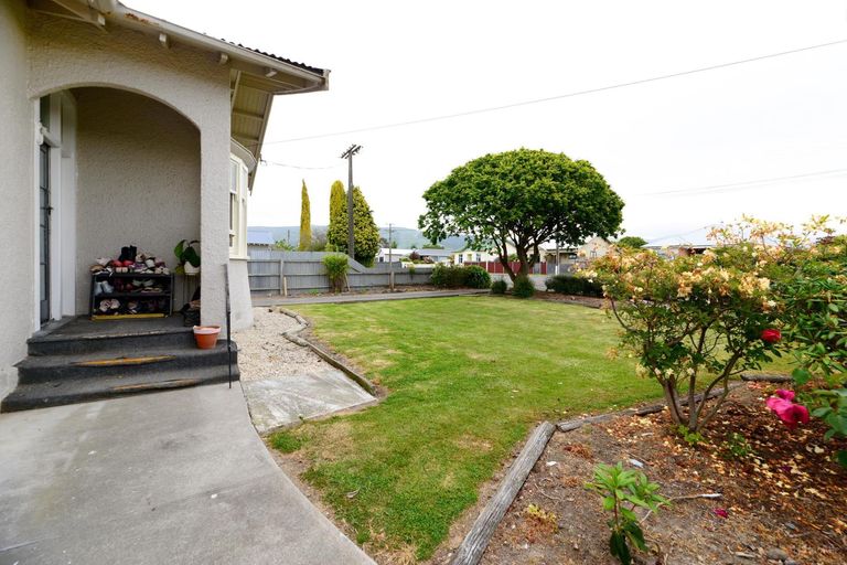 Photo of property in 23 Harris Street, Waimate, 7924
