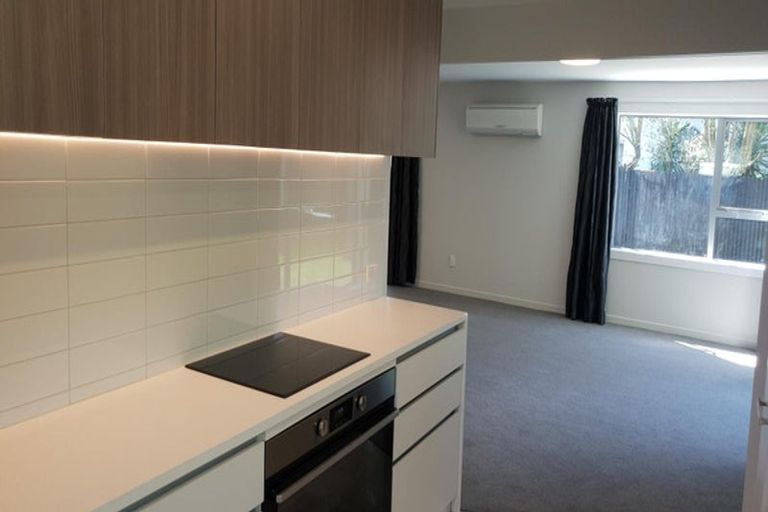 Photo of property in 1/22 Whitmore Street, Edgeware, Christchurch, 8013