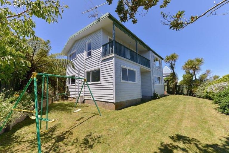 Photo of property in 157 Orangi Kaupapa Road, Northland, Wellington, 6012