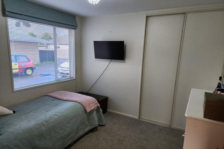 Photo of property in 3/12 Centaurus Road, Cashmere, Christchurch, 8022