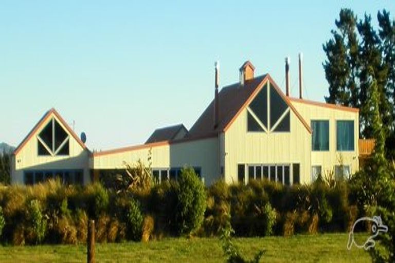 Photo of property in 725 The Peaks Road, The Peaks, Hawarden, 7385