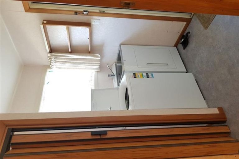 Photo of property in 3/24 Hori Street, Vogeltown, New Plymouth, 4310