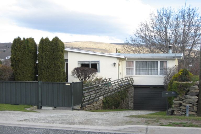 Photo of property in 8 Royal Terrace, Alexandra, 9320