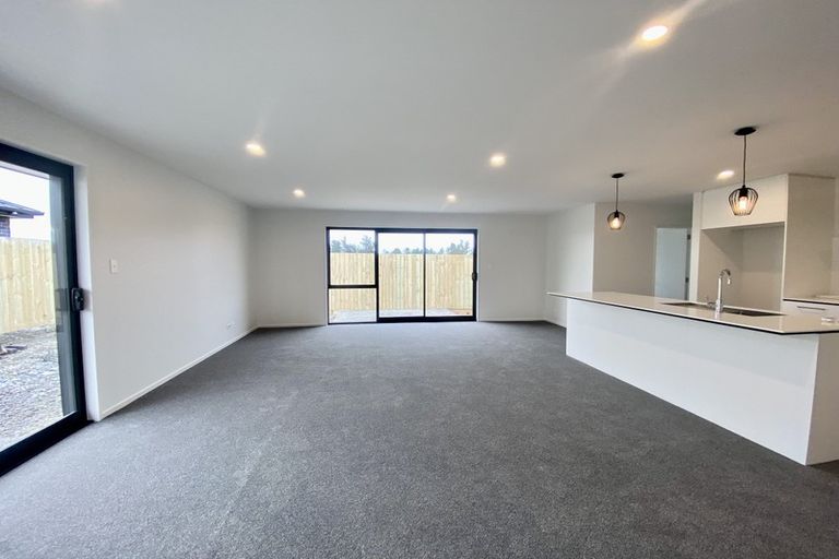 Photo of property in 25 Sarah Nicholls Street, Belfast, Christchurch, 8051