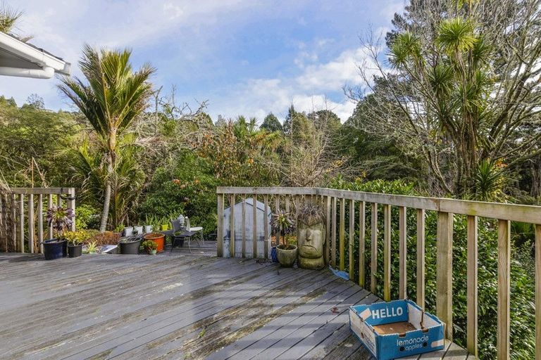 Photo of property in 777 West Coast Road, Oratia, Auckland, 0604