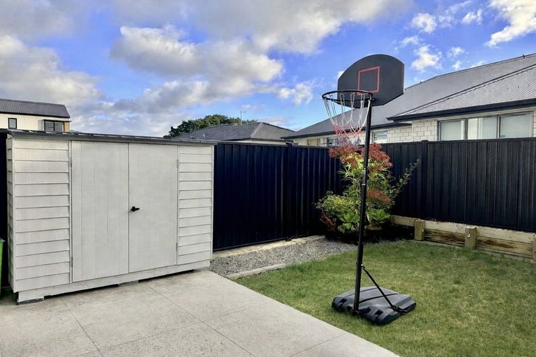 Photo of property in 19 Balmerino Lane, Wallaceville, Upper Hutt, 5018