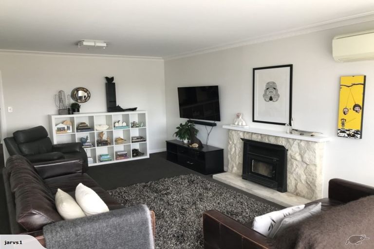 Photo of property in 17 Kipling Crescent, Stoke, Nelson, 7011