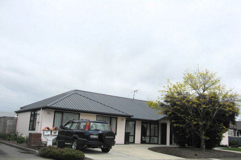 Photo of property in 12 Masefield Street, Stoke, Nelson, 7011