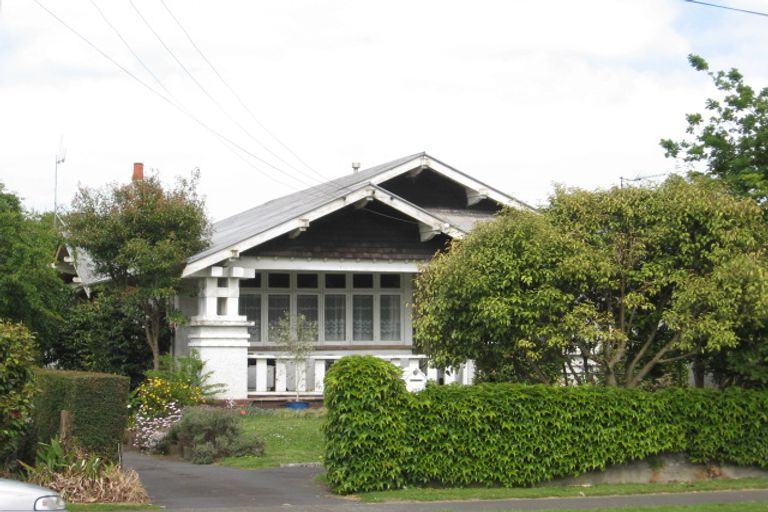 Photo of property in 283 Saint Hill Street, Whanganui, 4500