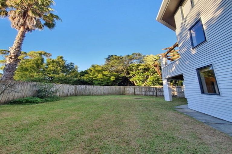 Photo of property in 14/50 Livingstone Street, Westmere, Auckland, 1022