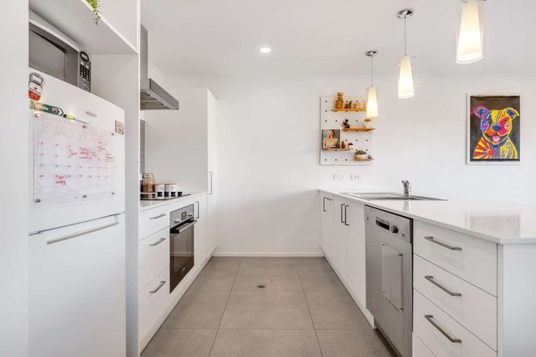 Photo of property in 23 Hemopo Street, Pukekohe, 2120