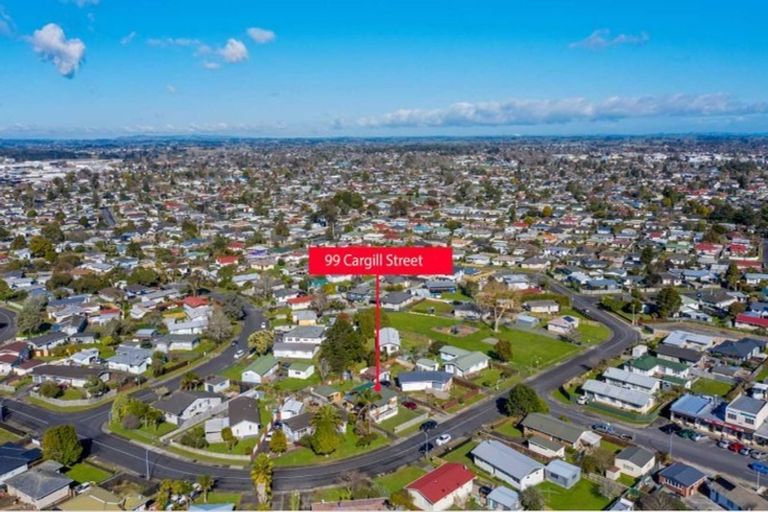Photo of property in 99 Cargill Street, Papakura, 2110