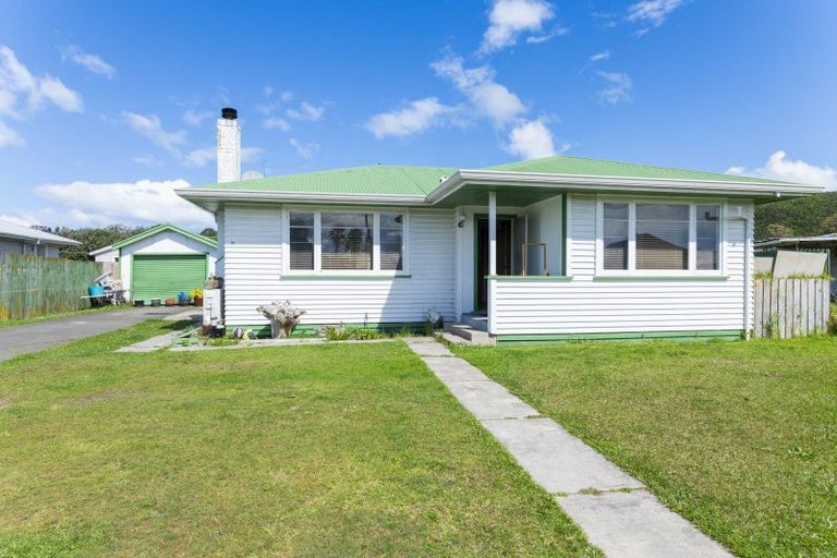 Photo of property in 20 Glasgow Crescent, Kaiti, Gisborne, 4010