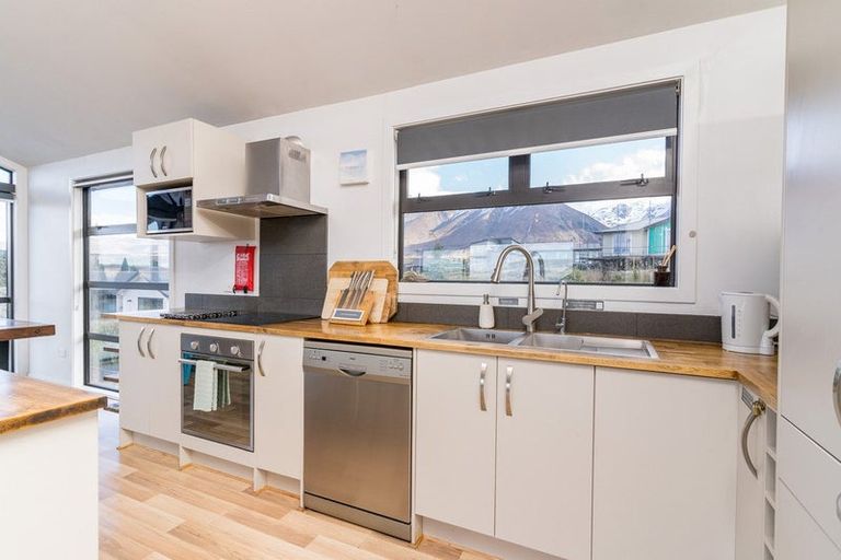 Photo of property in 110a Ohau Drive, Lake Ohau, Twizel, 9412