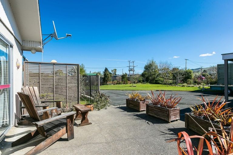 Photo of property in 122 Beach Street, Waikouaiti, 9510