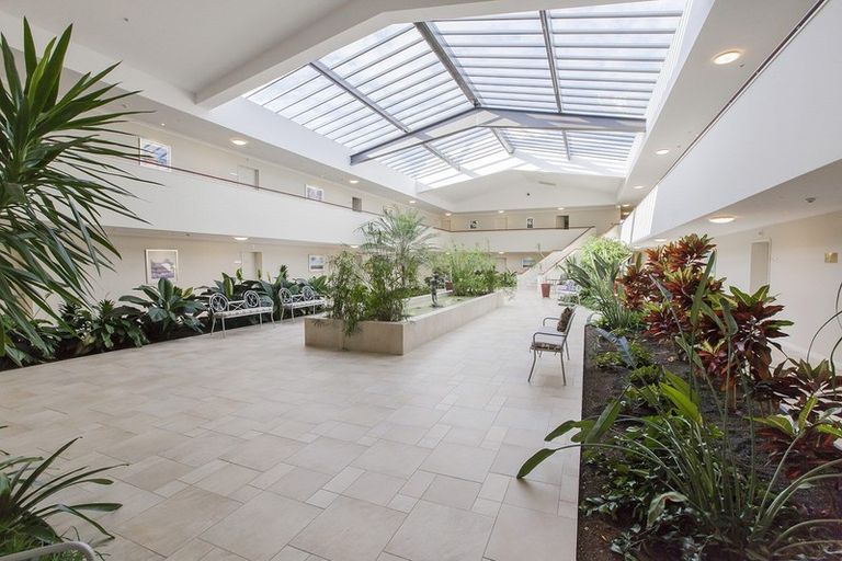 Photo of property in 215/5 Corbett Crescent, Aidanfield, Christchurch, 8025