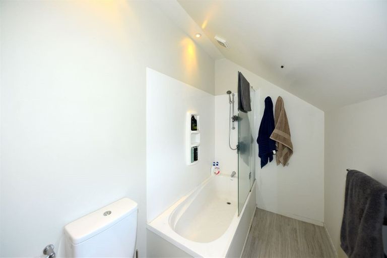 Photo of property in 11a Lyndon Street, Riccarton, Christchurch, 8011