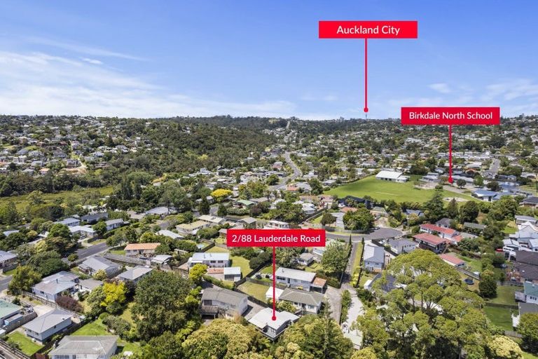 Photo of property in 2/88 Lauderdale Road, Birkdale, Auckland, 0626