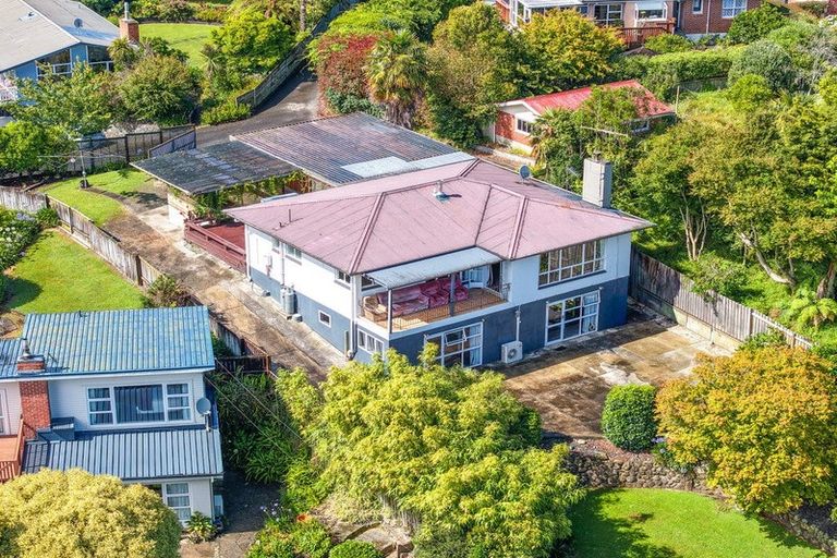 Photo of property in 155 Tirau Street, Putaruru, 3411