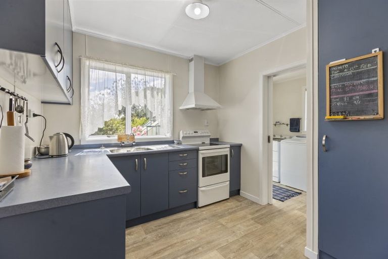 Photo of property in 5a Old South Road, Okato, 4335