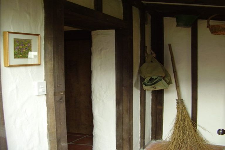 Photo of property in 27 Olliviers Road, Phillipstown, Christchurch, 8011