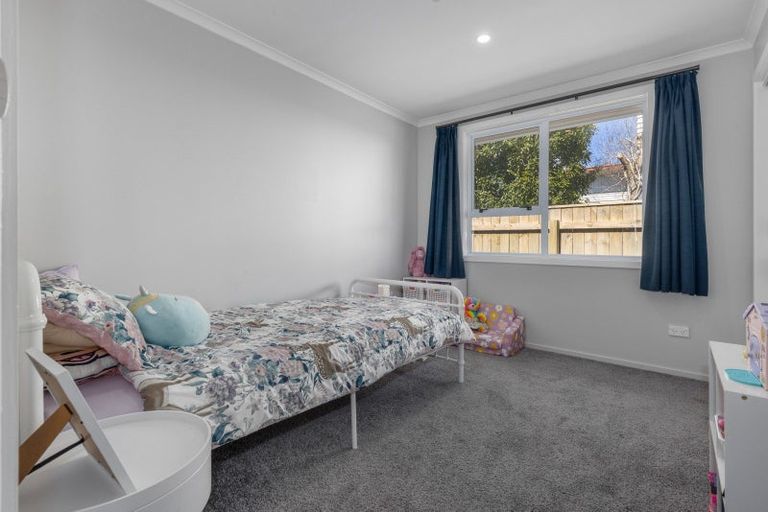 Photo of property in 16 Glen Street, Levin, 5510