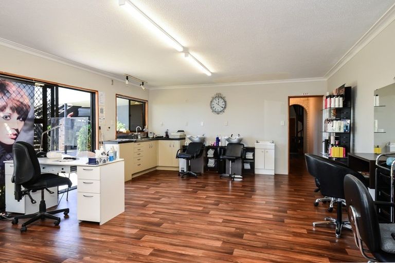 Photo of property in 8 Northview Lane, Nawton, Hamilton, 3200