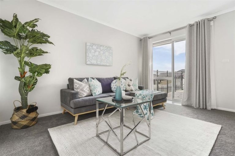 Photo of property in 6 Dulverton Rise, Flagstaff, Hamilton, 3210