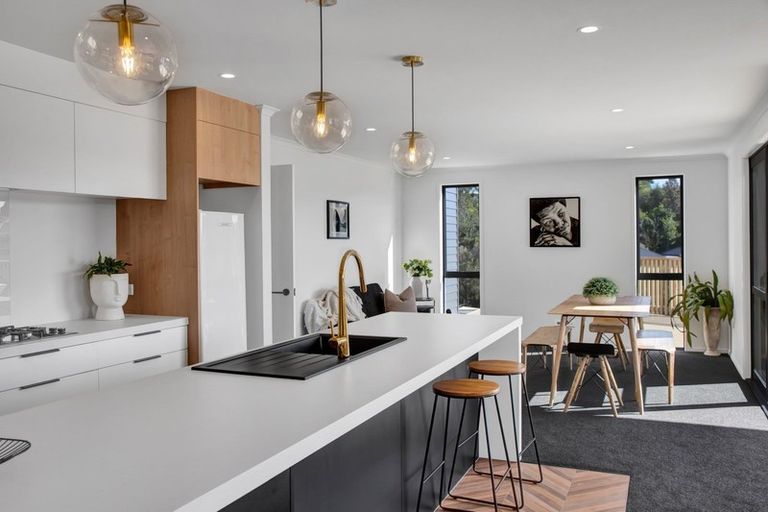 Photo of property in 71 Cyrus Street, Whalers Gate, New Plymouth, 4310