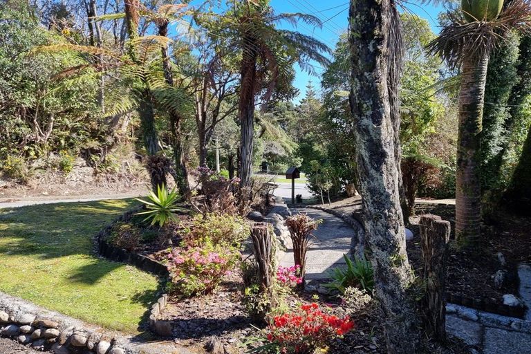 Photo of property in 7 Weenink Road, Karoro, Greymouth, 7805