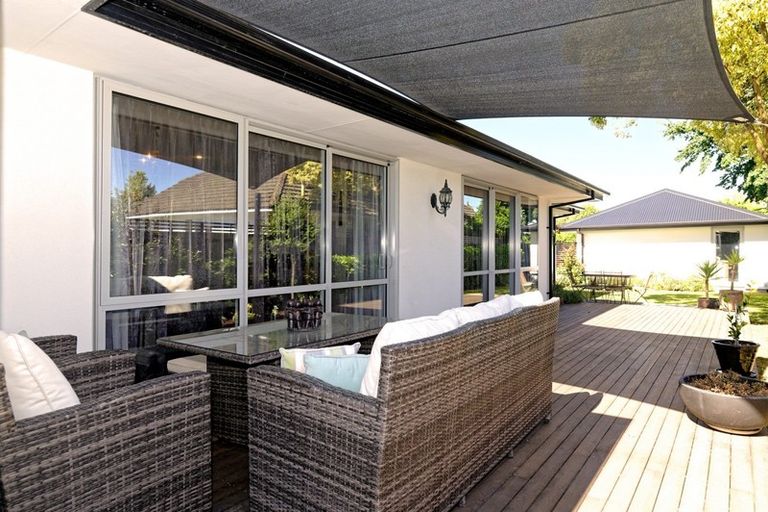 Photo of property in 18 Kenwyn Avenue, St Albans, Christchurch, 8052