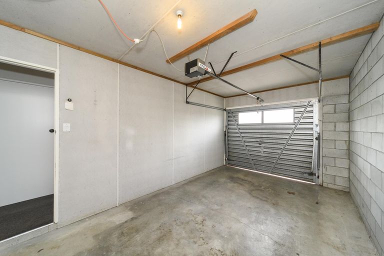 Photo of property in 4/82 Russell Street, Palmerston North, 4414