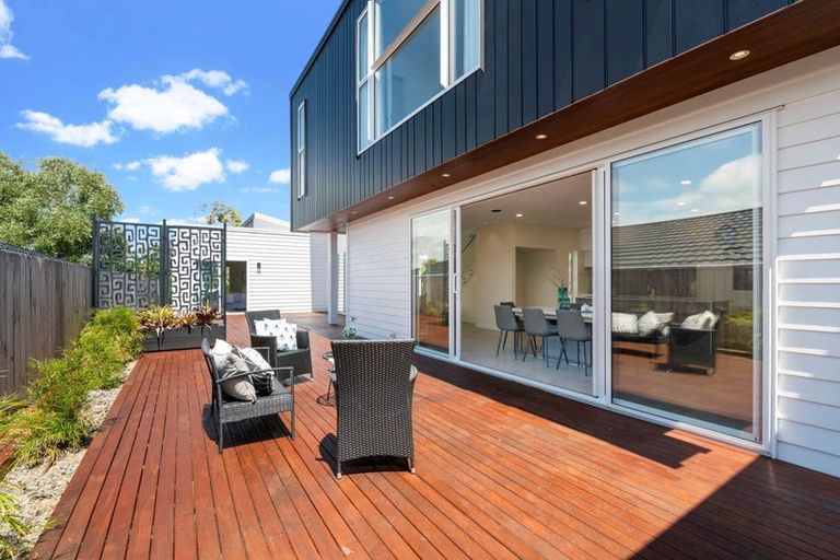 Photo of property in 36a Onepoto Road, Hauraki, Auckland, 0622