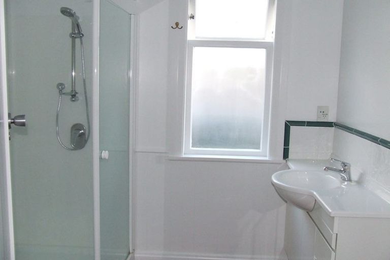 Photo of property in 43 Ganges Road, Khandallah, Wellington, 6035