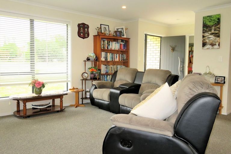 Photo of property in 12 Buchanan Street, Paeroa, 3600