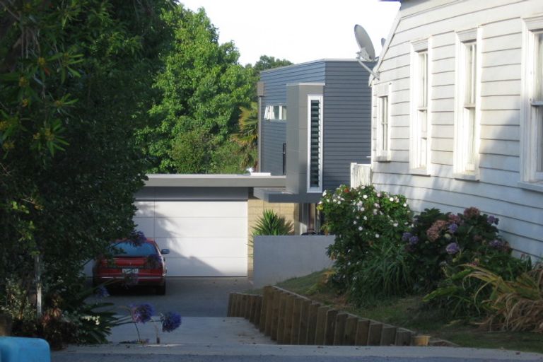 Photo of property in 4 Salisbury Street, Herne Bay, Auckland, 1011
