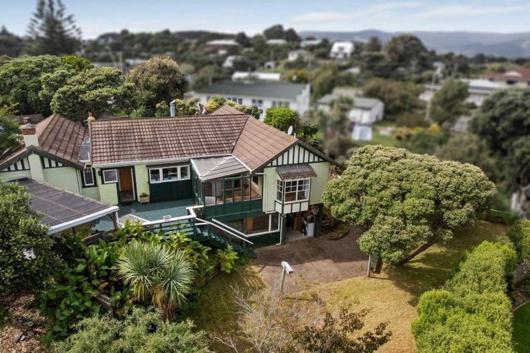 Photo of property in 53 Tasman Road, Otaki Beach, Otaki, 5512