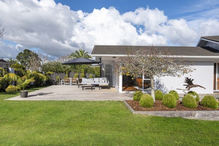 Photo of property in 12 Fordyce Avenue, Sunnyhills, Auckland, 2010