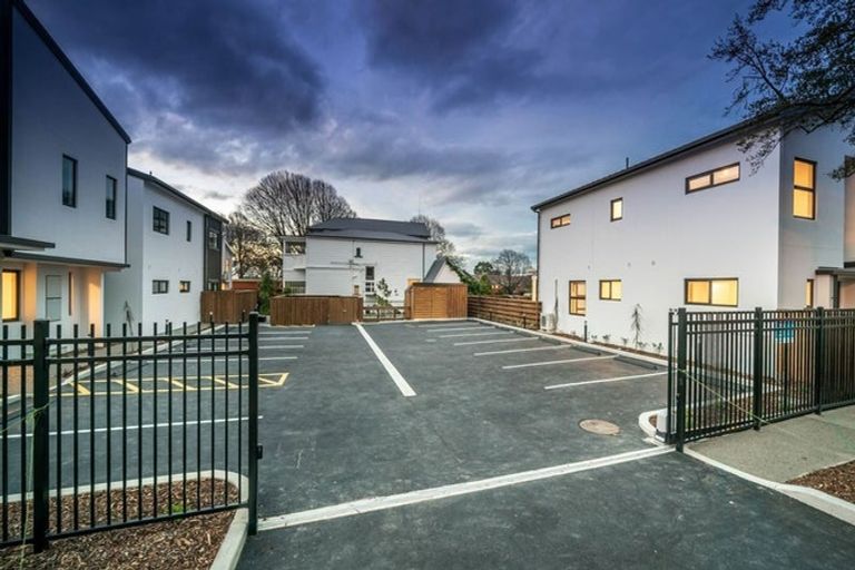 Photo of property in 12/69 Suva Street, Upper Riccarton, Christchurch, 8041
