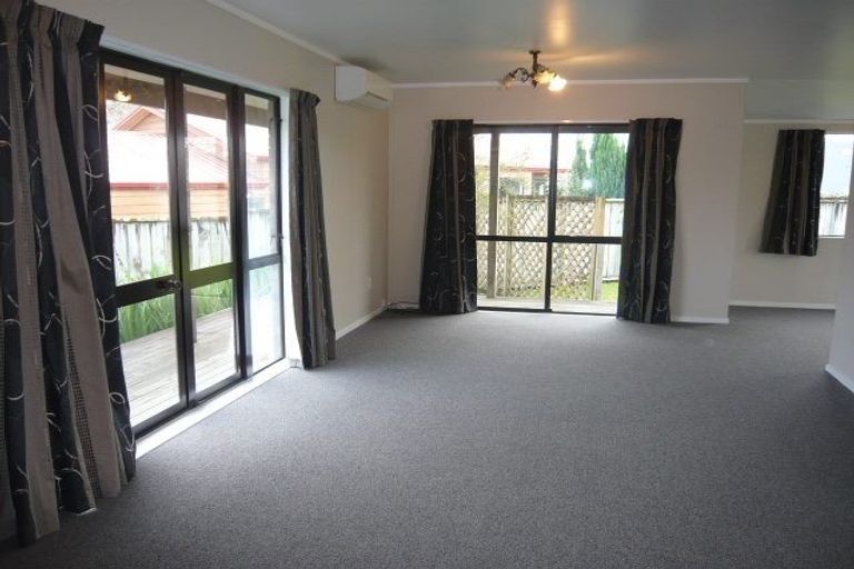 Photo of property in 5 Essendon Court, Glenview, Hamilton, 3206