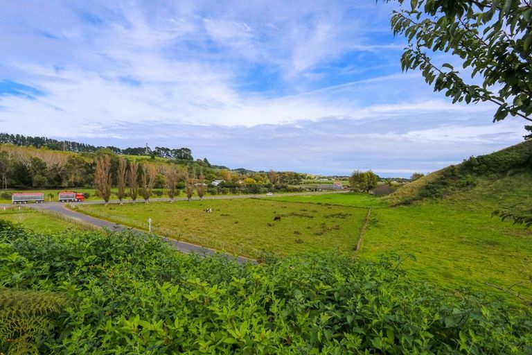 Photo of property in 24 Hewitts Road, Marybank, Whanganui, 4572