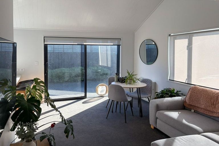 Photo of property in 2/262 Lyttelton Street, Spreydon, Christchurch, 8024