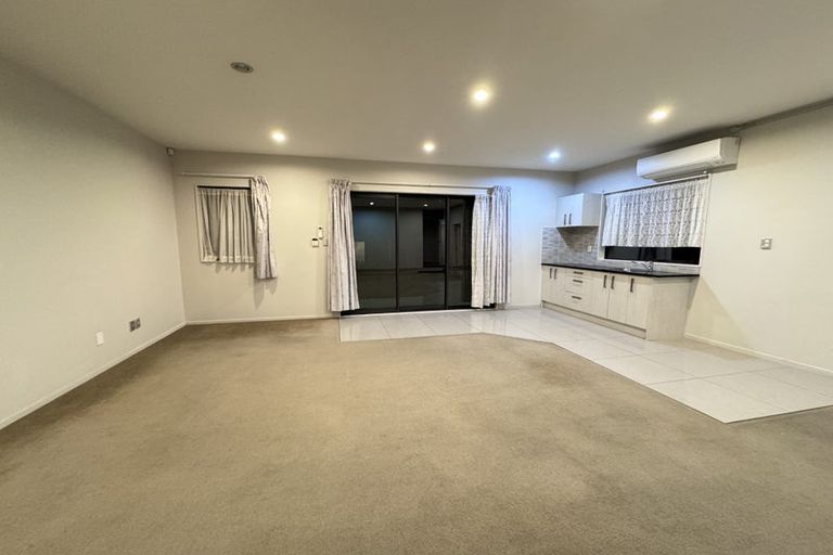 Photo of property in 142a Mount Albert Road, Mount Albert, Auckland, 1025