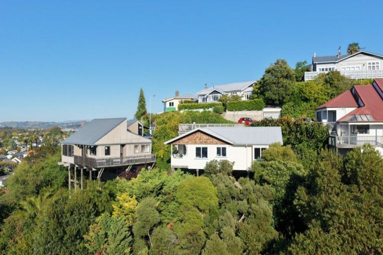 Photo of property in 7 Guys Hill Road, Hospital Hill, Napier, 4110