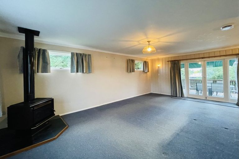 Photo of property in 32 Grande Vue Road, Hillpark, Auckland, 2102