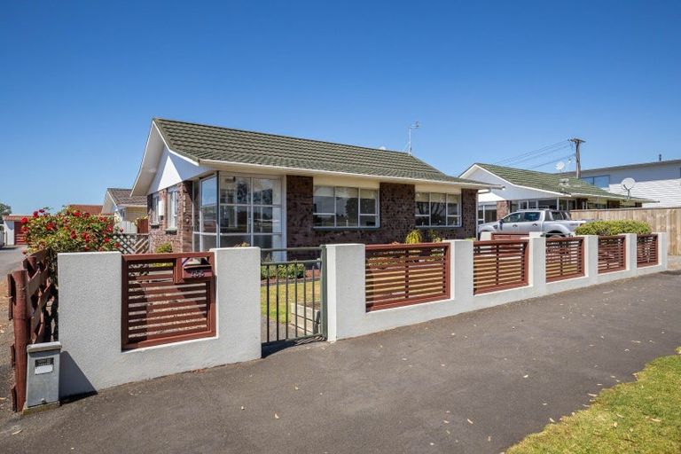 Photo of property in 133 Coronation Avenue, Welbourn, New Plymouth, 4310