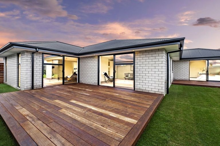 Photo of property in 32 Florence Drive, Lincoln, 7608