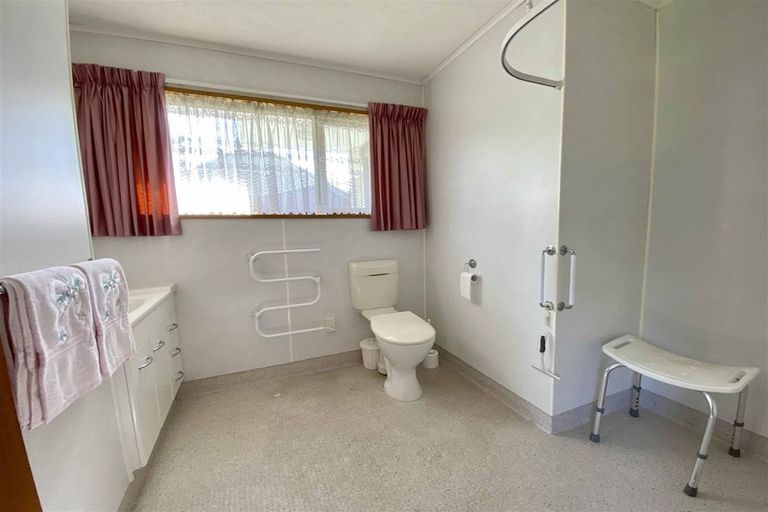 Photo of property in 44 Terrace Street, Rosedale, Invercargill, 9810