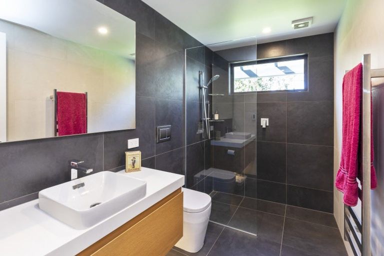 Photo of property in 30b Jacksons Road, Merivale, Christchurch, 8014