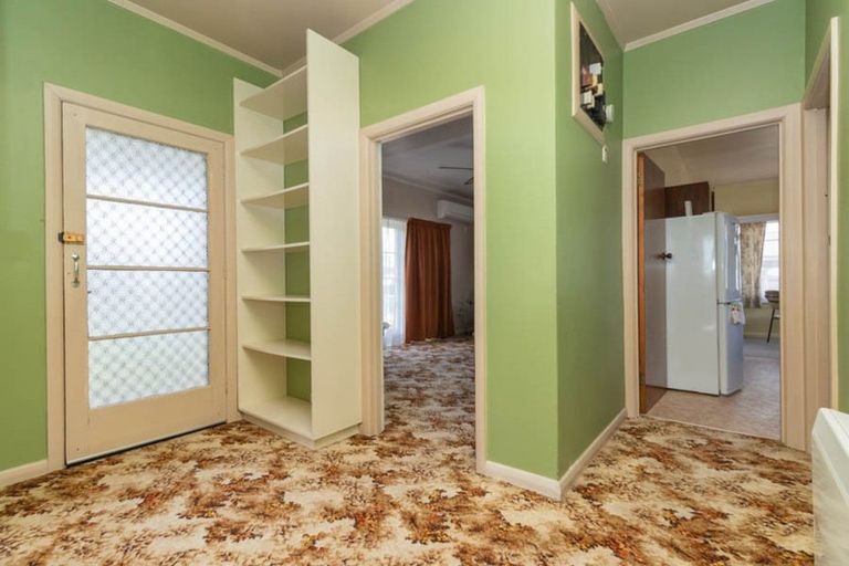 Photo of property in 42 Station Road, Paeroa, 3600